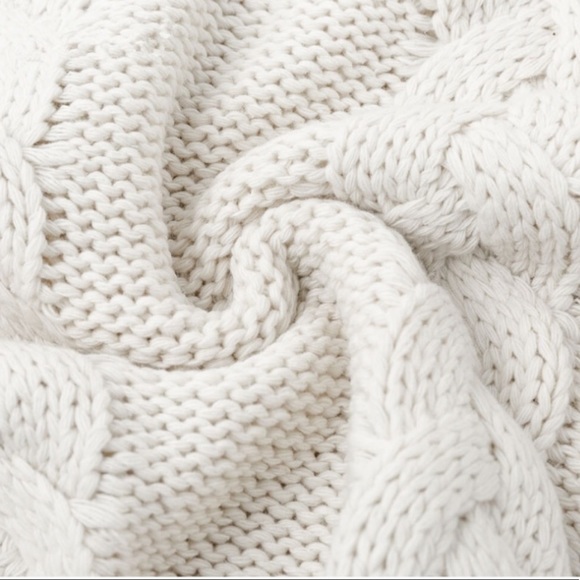 🍁LAST ONE Oversized Cable Knit Turtleneck Sweater🍁 - Picture 13 of 15